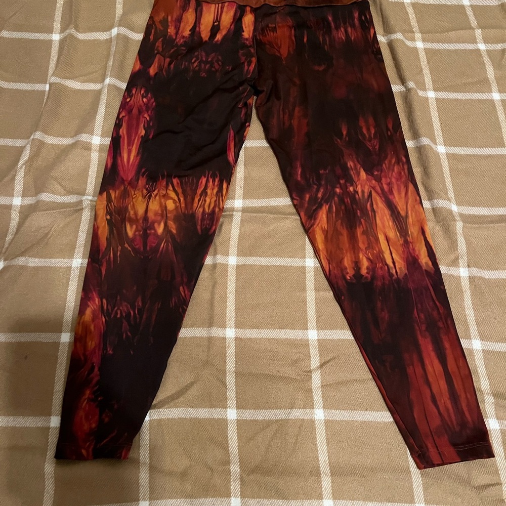 Booty by Brabants Fiery Tie-Dye Leggings